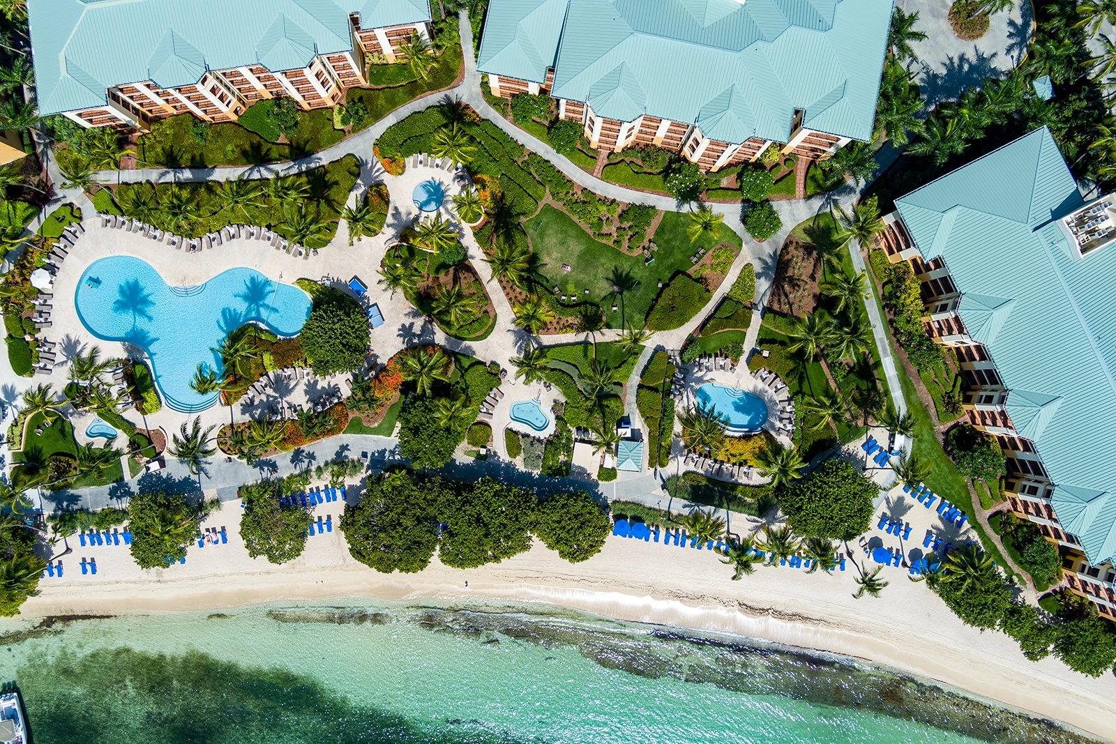 Ritz-Carlton-Pool-Drone