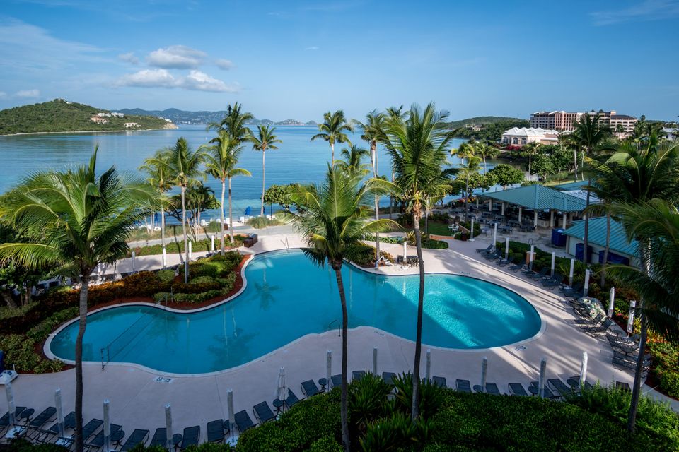 pool Ritz-Carlton Club St. Thomas Members Lounge